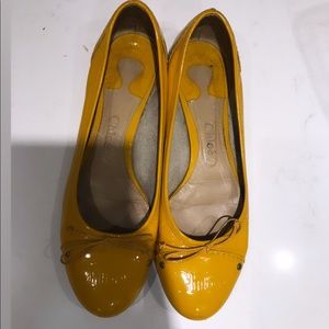 Chloe Yellow flats